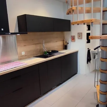 Duplex-4 Pers-clim-stat Gratuit-5mn Centre *